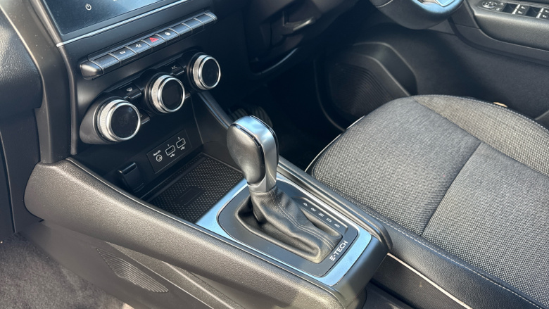 Renault Captur 1.6 E-Tech full hybrid 145 Techno 5dr Auto Hybrid Hatchback